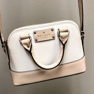 Kate Spade Cross body, perfect condition